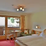 Bed & Breakfast Haus Waldheim