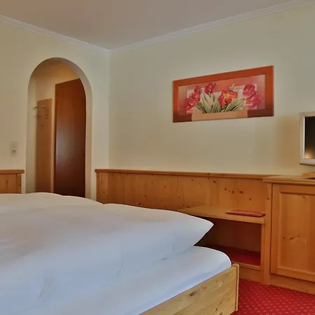 Bed & Breakfast Haus Waldheim Tux