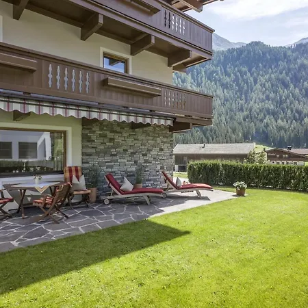 Haus Waldheim Bed & Breakfast 3*