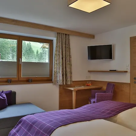 Haus Waldheim Panzió Tux