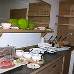 فندق مبيت وإفطار Haus Waldheim 3*