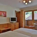 فندق مبيت وإفطار Haus Waldheim
