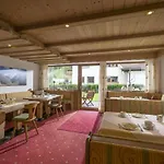 Haus Waldheim فندق مبيت وإفطار تكس